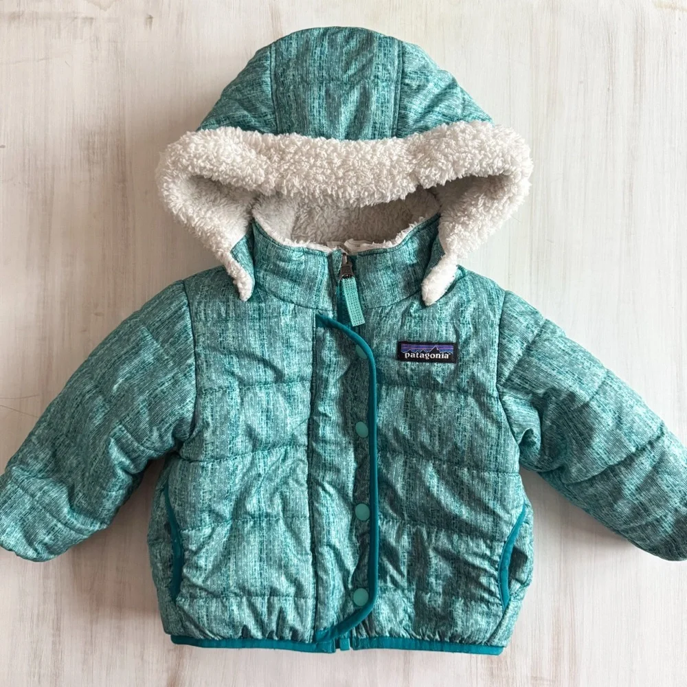 Patagonia Baby Reversible Dream Song Hooded Jacket (size 6-12 months) - Picture 1 of 10